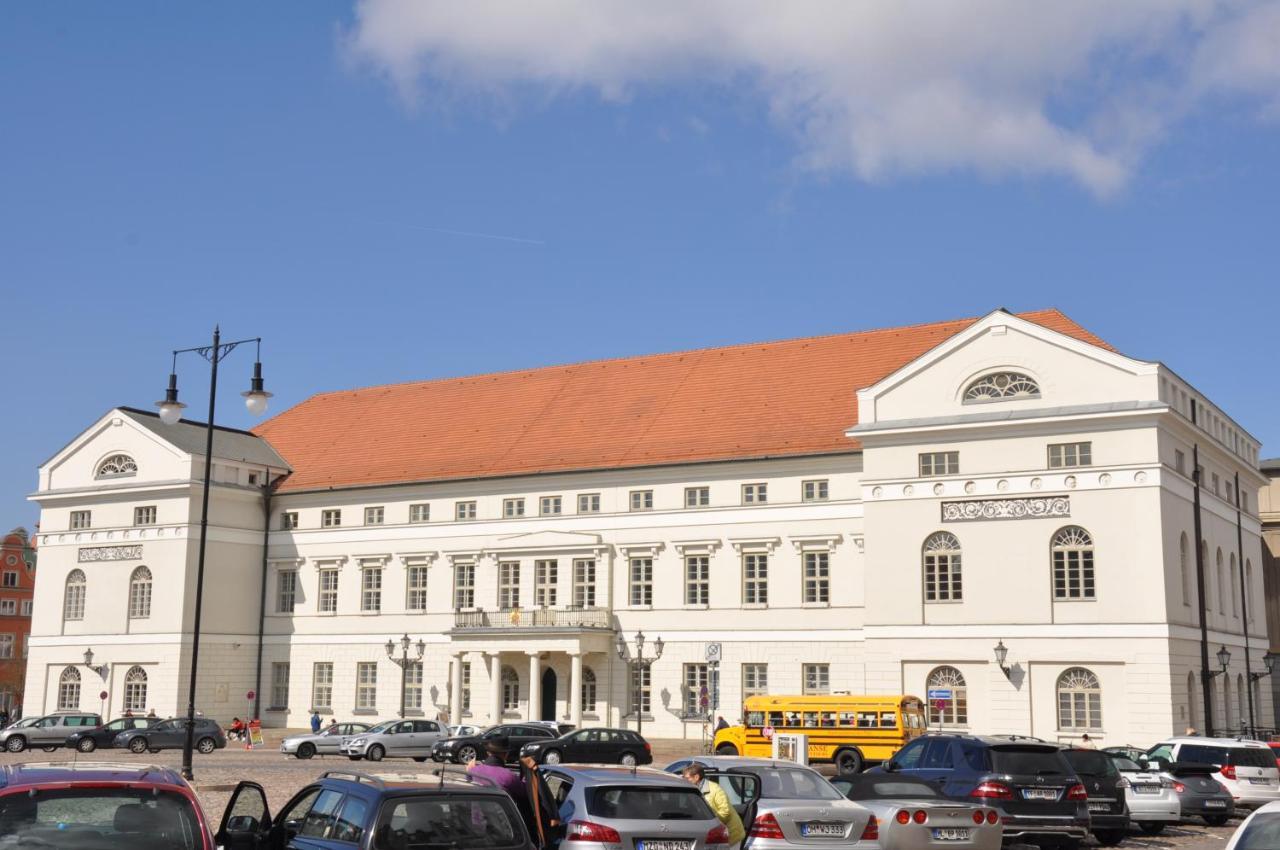 Emilias Hues, Reethaus In Der Bucht Von Wismar Zierow Luaran gambar